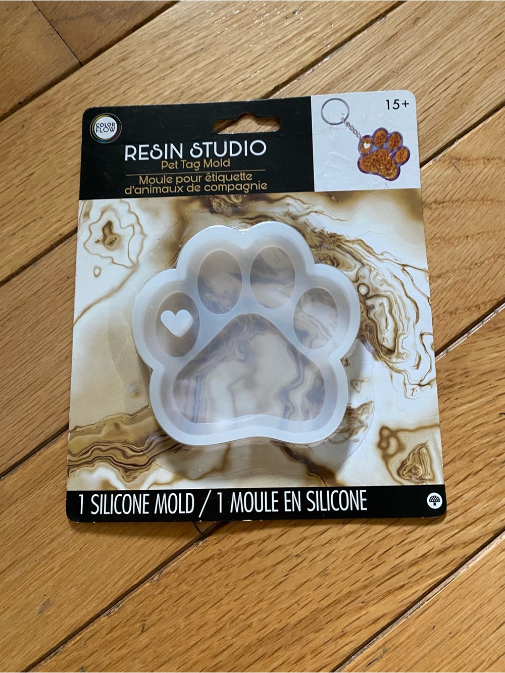 🌸  Paw Silicone Pet Tag / Keychain Mold